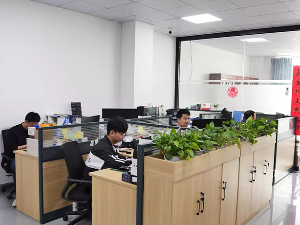 激情工作614×460 1